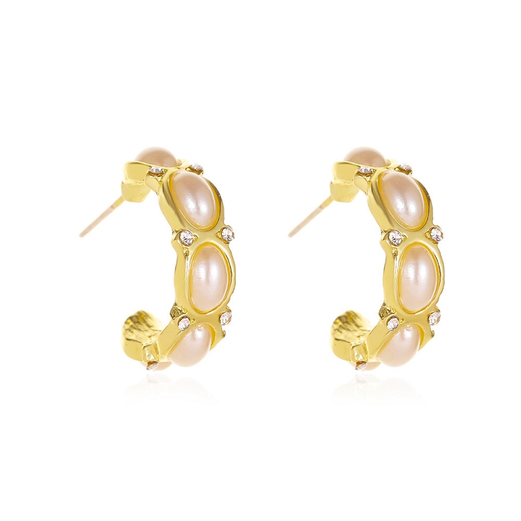 South Korea's new personality geometric diamond pearl earrings INS fashion temperament tide semicircular female wholesale earrings ?